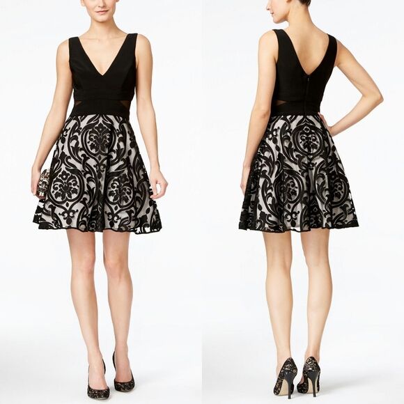 New! XSCAPE Women's Scroll Motif Illusion Cutout Dress V-Neck V-Back Black - Picture 1 of 7